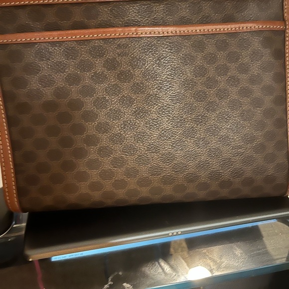 Celine vintage clutch/strap for a wristlet height 7 length 10 across the bottom - Picture 14 of 16